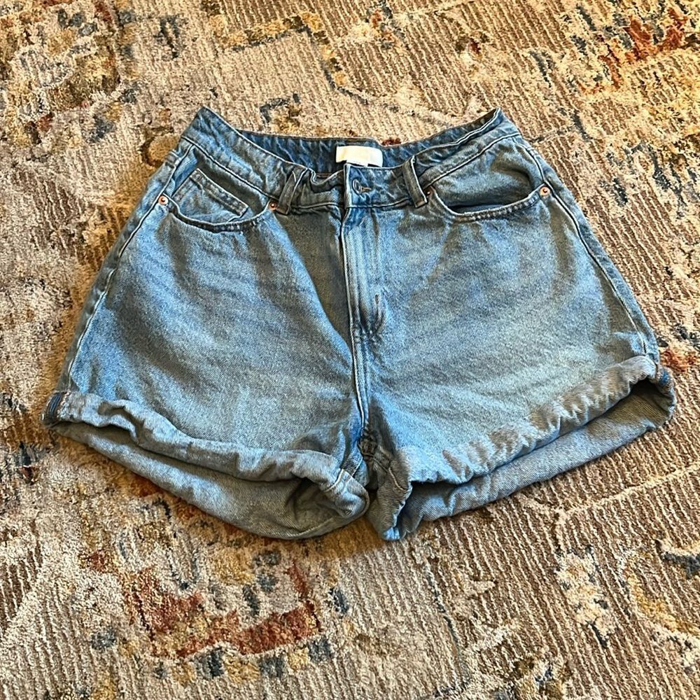 H&M denim shorts